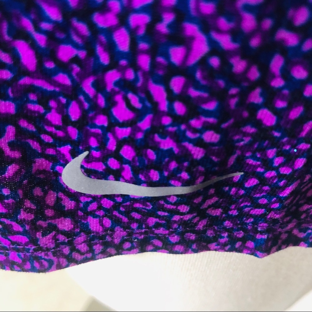 Nike Racer Back Top Dri Fit Size Medium - Picture 5 of 7